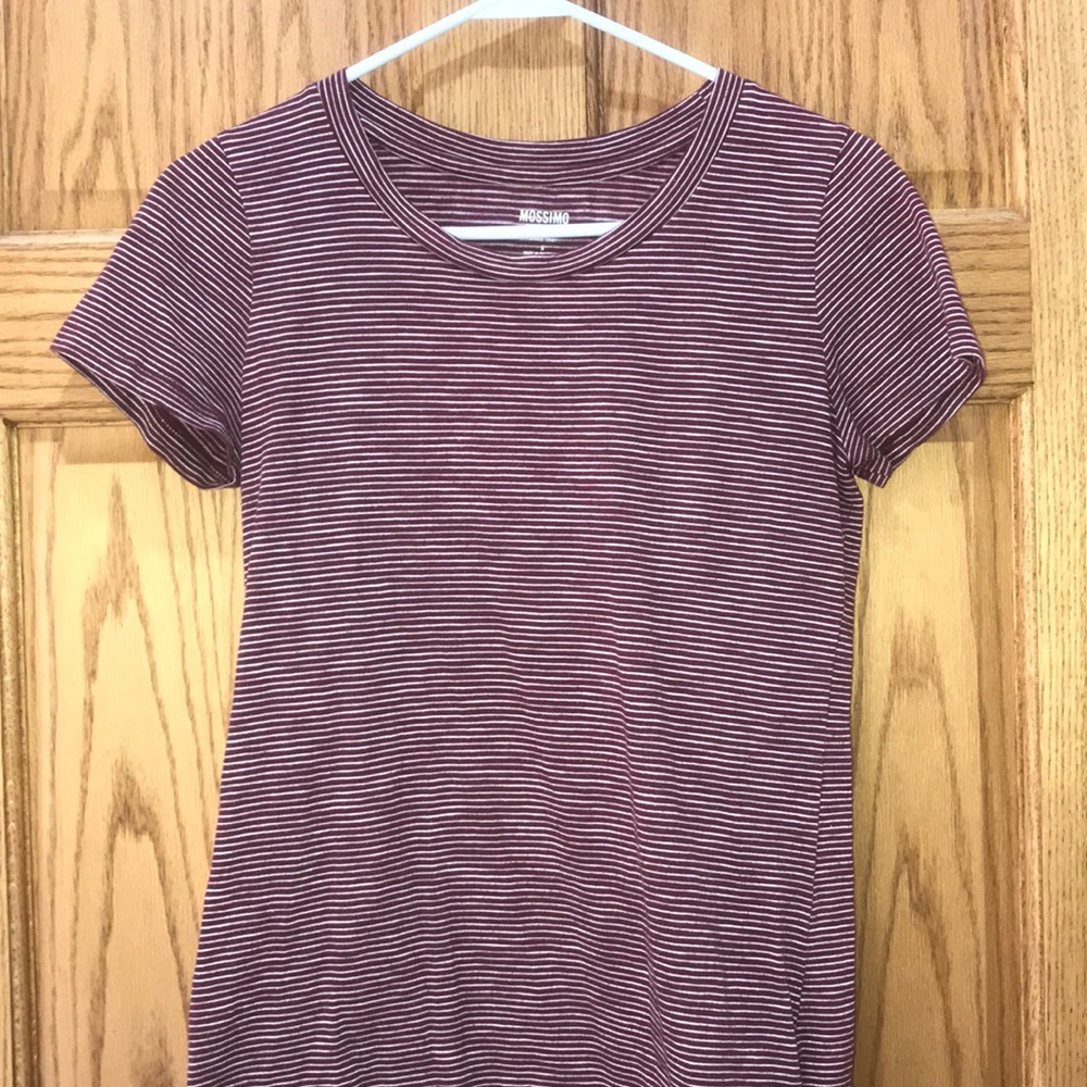 Mossimo tshirt